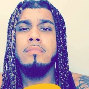 Meet your Posher, Lloyd